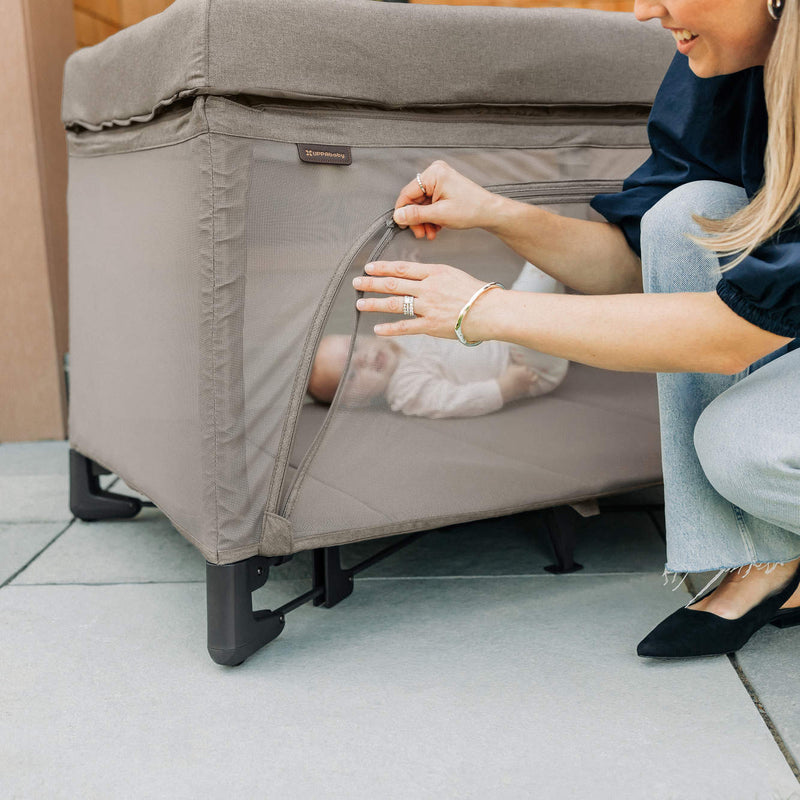 Load image into Gallery viewer, UPPAbaby Remi Bedside Bassinet + Playard + Travel Crib
