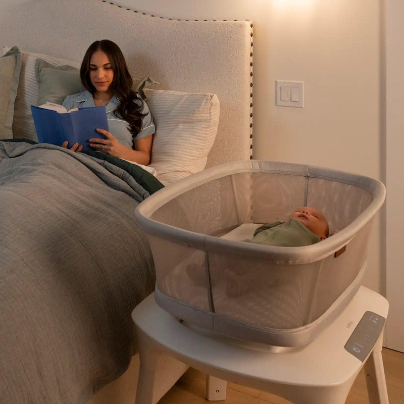 Load image into Gallery viewer, UPPAbaby Soma Smart Bassinet
