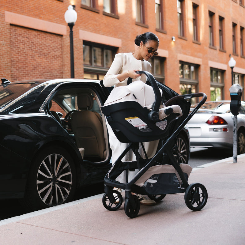 Load image into Gallery viewer, UPPAbaby Kona Stroller | PRE-ORDER | SHIPS LATE SEPTEMBER
