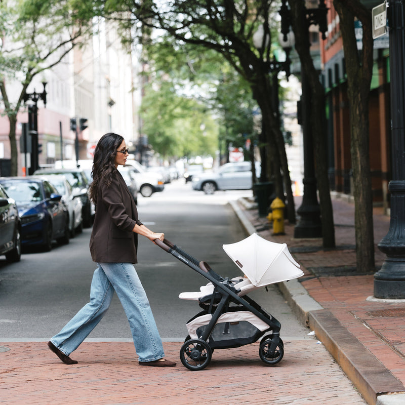Load image into Gallery viewer, UPPAbaby Kona Stroller | PRE-ORDER | SHIPS LATE SEPTEMBER
