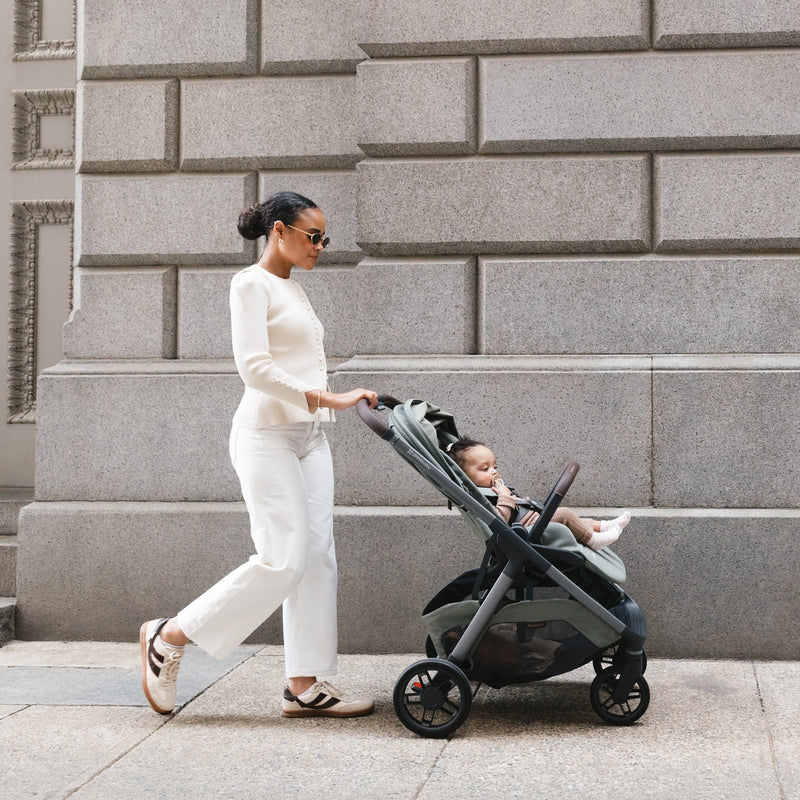 Load image into Gallery viewer, UPPAbaby Kona Stroller | PRE-ORDER | SHIPS LATE SEPTEMBER
