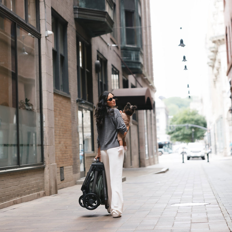 Load image into Gallery viewer, UPPAbaby Kona Stroller | PRE-ORDER | SHIPS LATE SEPTEMBER
