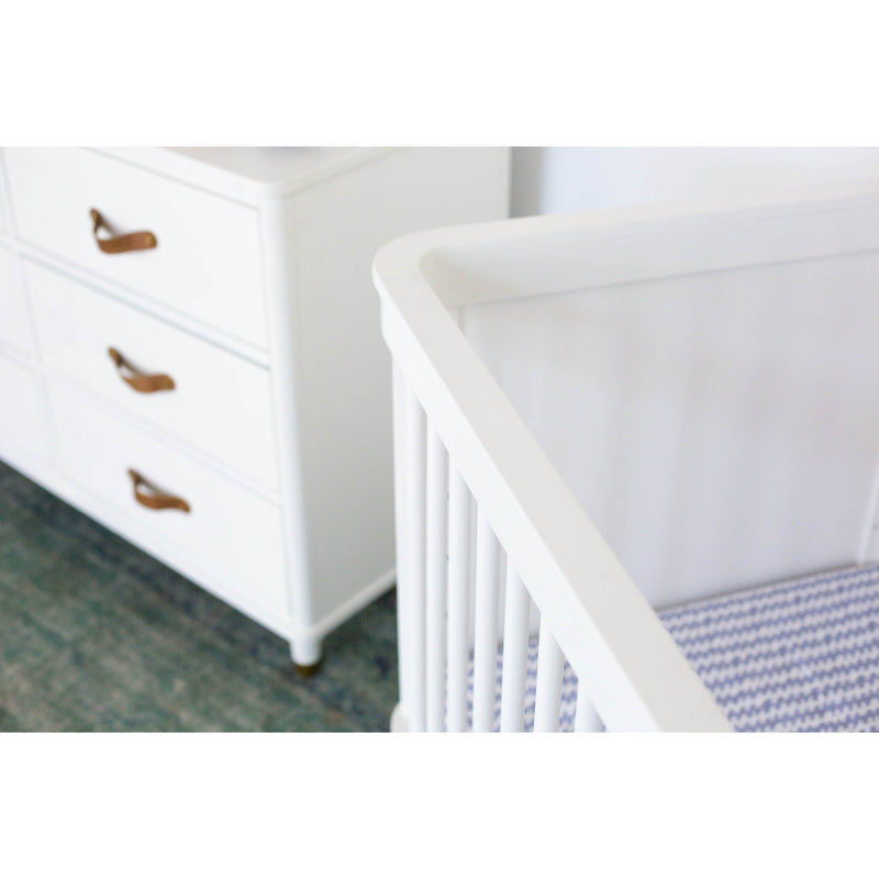 Load image into Gallery viewer, Namesake Tanner 3-in-1 Convertible Crib
