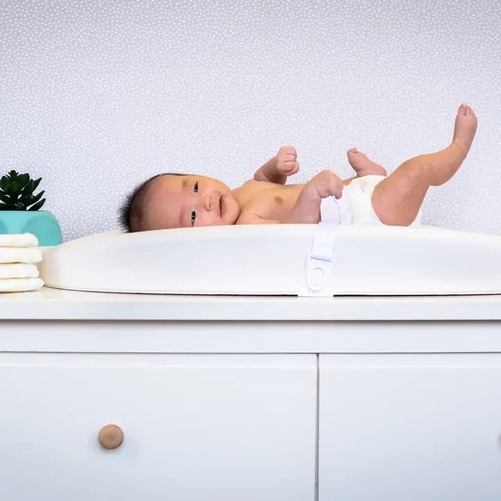 Hatch Smart Changing & Scale - White