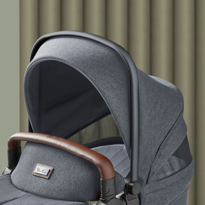 Load image into Gallery viewer, Silver Cross Wave Tandem Bassinet with Sustainable Fabrics
