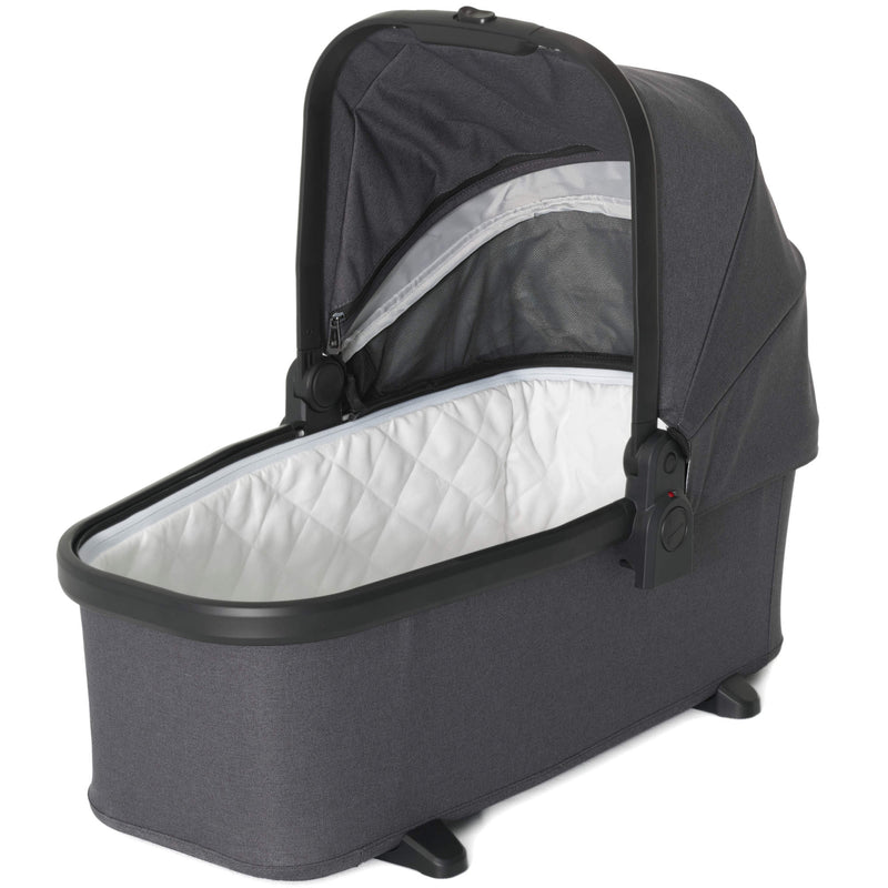 Load image into Gallery viewer, Veer Switchback Bassinet
