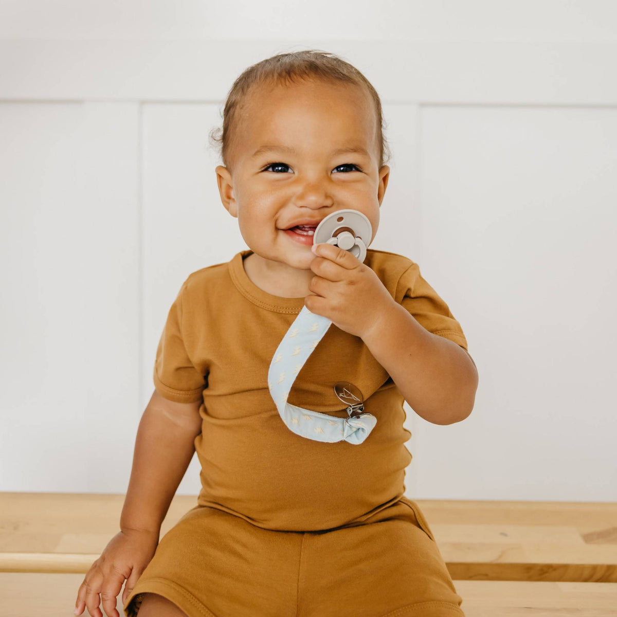 Copper Pearl Binky Clips | Vance