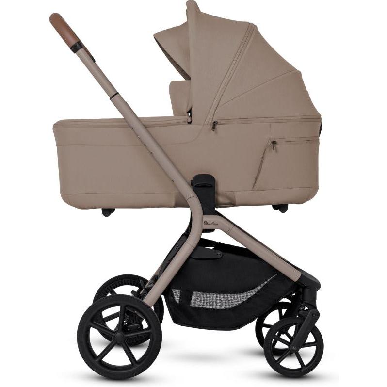 Load image into Gallery viewer, Silver Cross Breez Compact Bassinet
