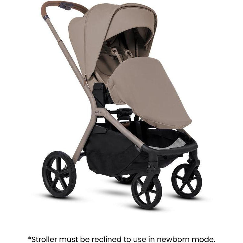 Load image into Gallery viewer, Silver Cross Breez Mid-Size Compact Stroller
