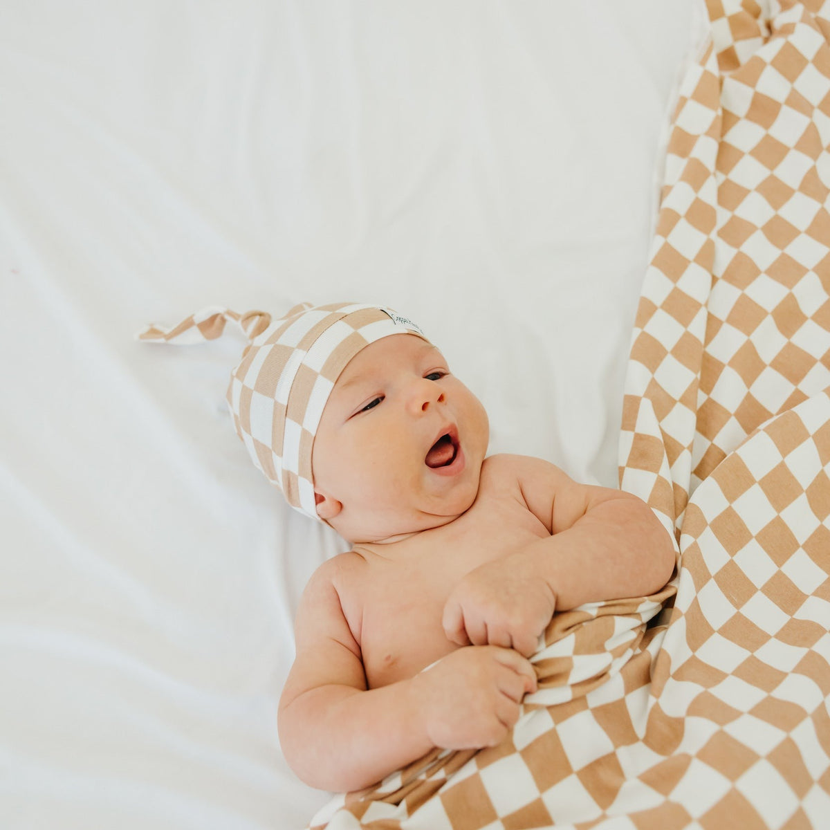 Copper Pearl Top Knot Hat | Rad