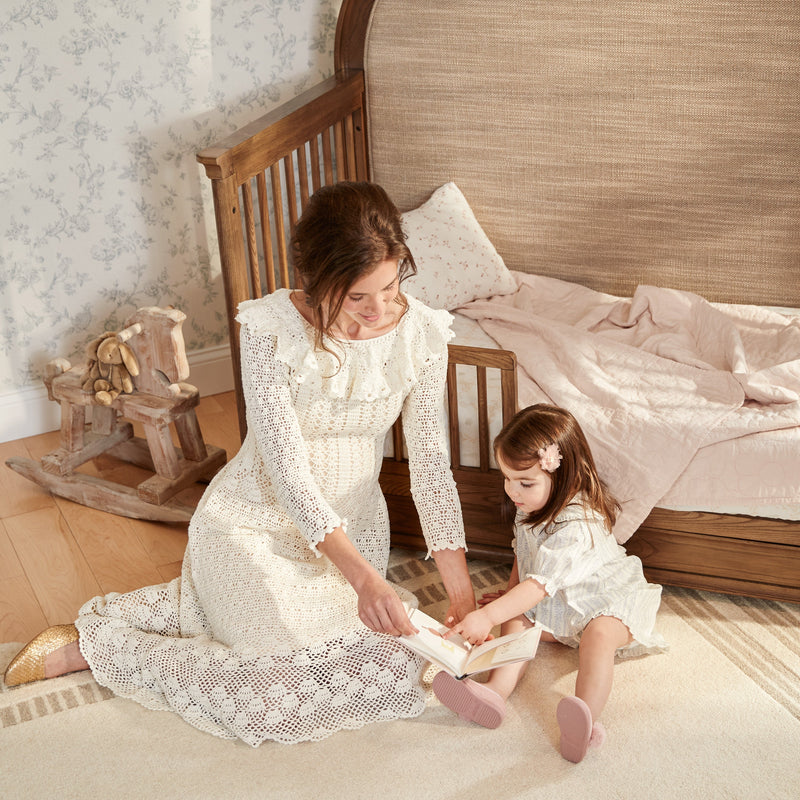 Load image into Gallery viewer, Maxi-Cosi Nursery Quiet Luxury 6-in-1 Convertible Crib with Toddler Bed/Daybed Conversion Kit | PRESALE
