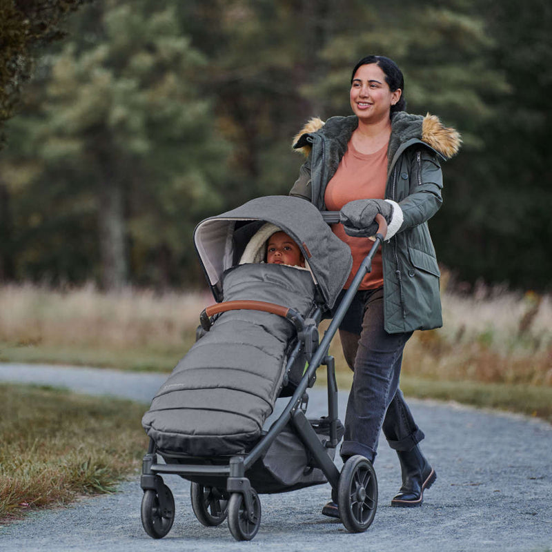 Load image into Gallery viewer, UPPAbaby CozyHandmuffs
