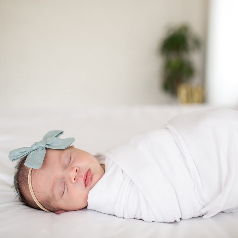 Load image into Gallery viewer, Copper Pearl Knit Swaddle Blanket | Dove
