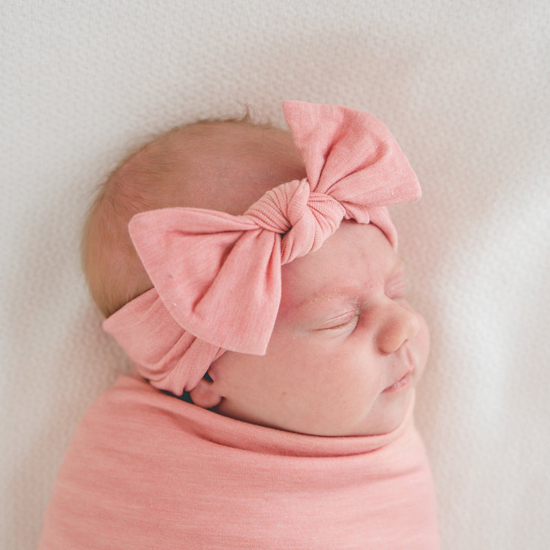 Load image into Gallery viewer, Copper Pearl Knit Headband Bow | Darling
