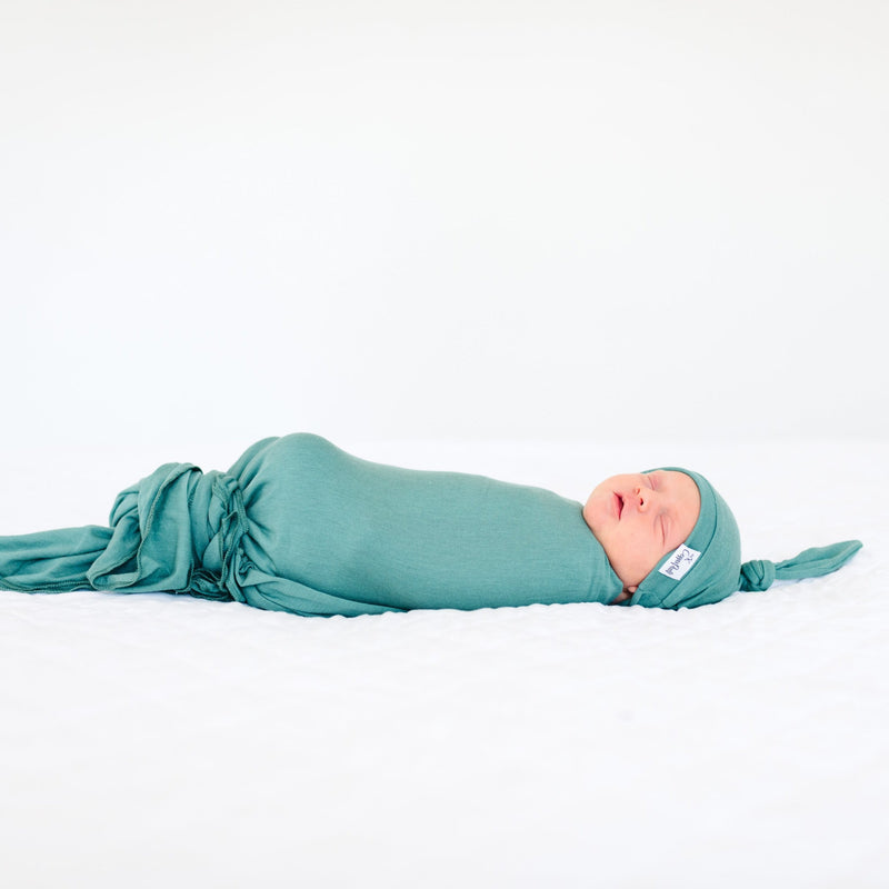 Load image into Gallery viewer, Copper Pearl Knit Swaddle Blanket | Journey
