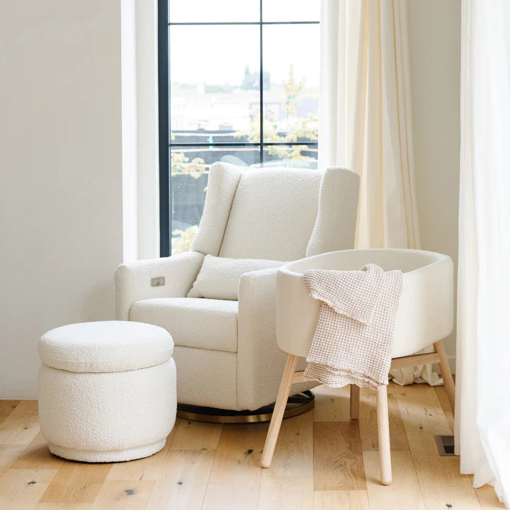 Load image into Gallery viewer, babyletto x GATHRE Capsule Bassinet
