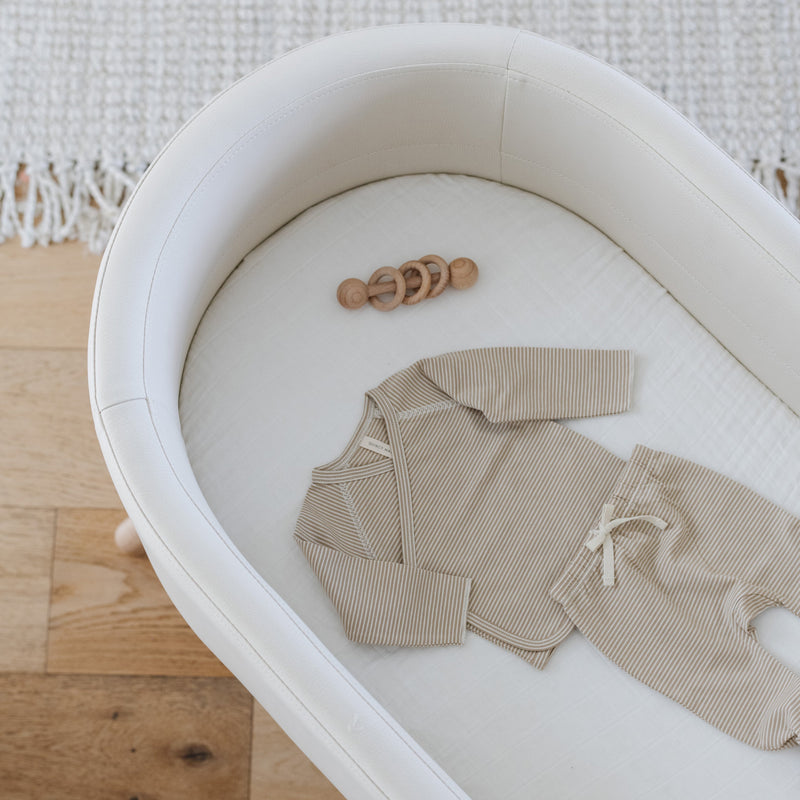 Load image into Gallery viewer, Babyletto x GATHRE Capsule Bassinet
