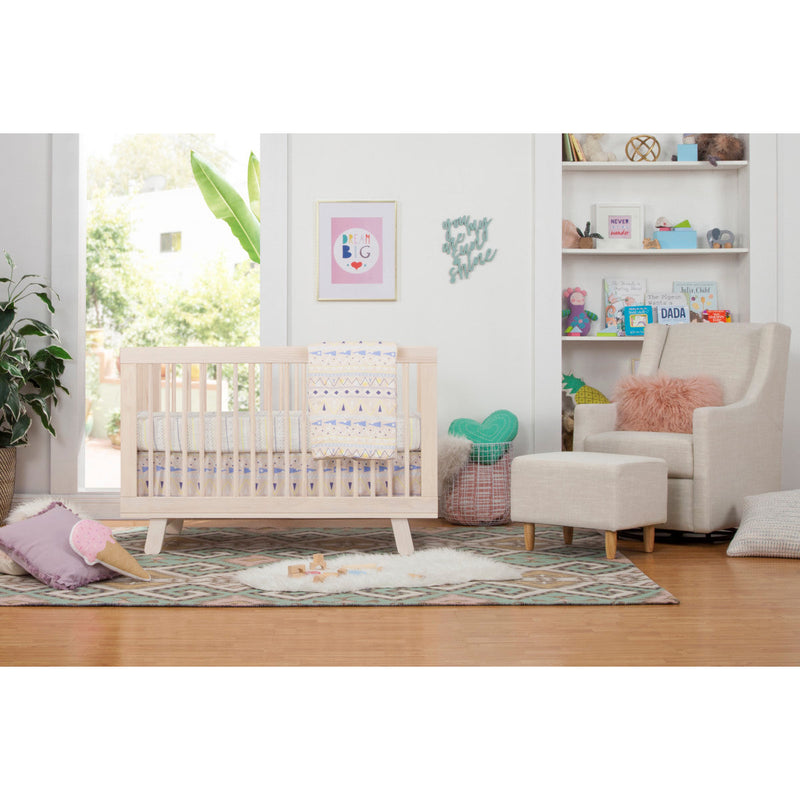 Load image into Gallery viewer, Babyletto Hudson 3-in-1 Convertible Crib with Toddler Bed Conversion Kit
