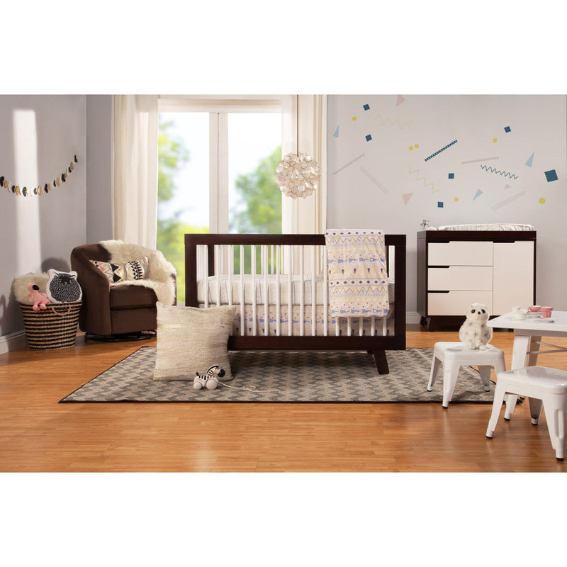 Load image into Gallery viewer, Babyletto Hudson 3-in-1 Convertible Crib with Toddler Bed Conversion Kit
