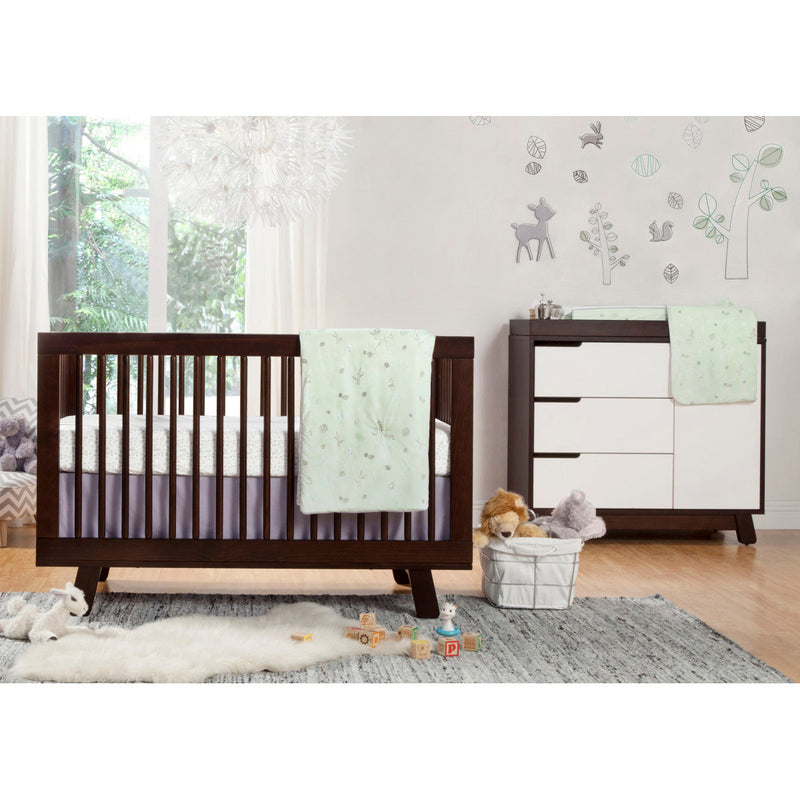 Load image into Gallery viewer, Babyletto Hudson 3-in-1 Convertible Crib with Toddler Bed Conversion Kit
