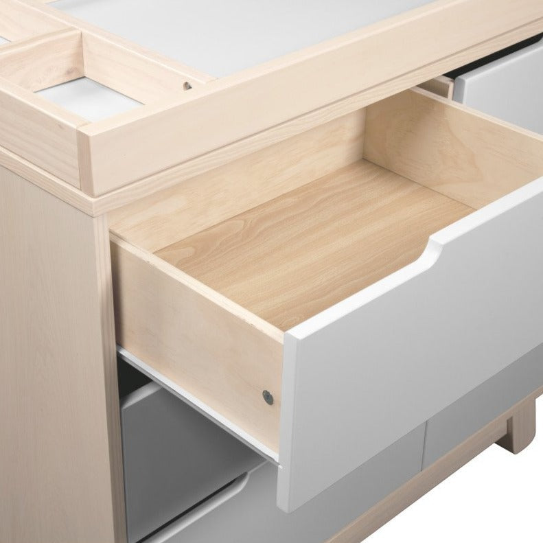 Load image into Gallery viewer, Babyletto Hudson 3-Drawer Changer Dresser with Removable Changing Tray
