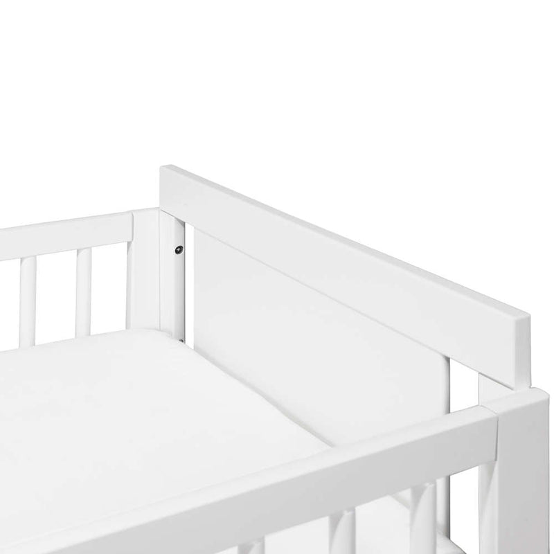 Load image into Gallery viewer, Babyletto Junior Bed Conversion Kit for Hudson and Scoot Crib
