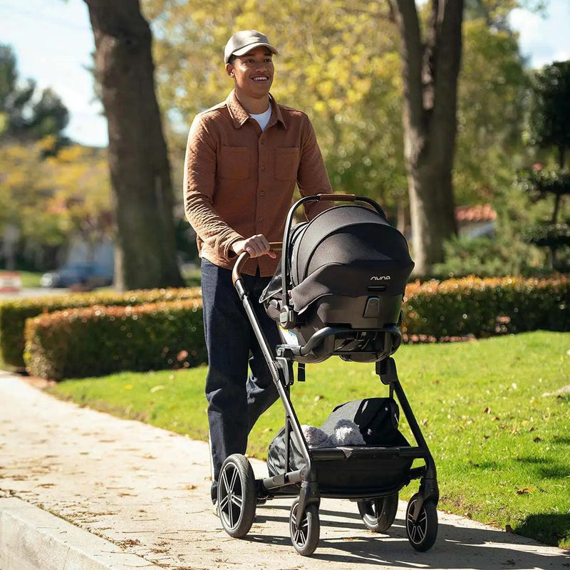Load image into Gallery viewer, Nuna PIPA Aire Infant Car Seat + Pipa Series Base
