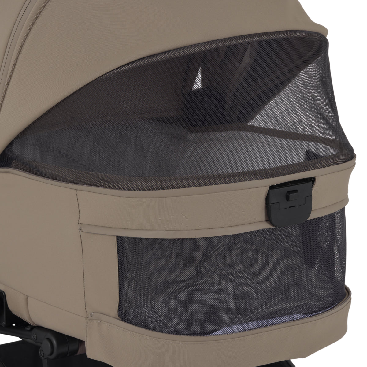 Silver Cross Nia Compact Stroller + Folding Bassinet Bundle