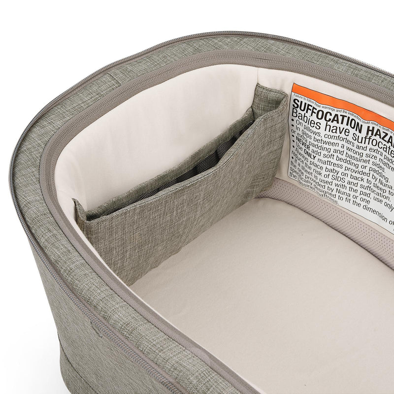 Load image into Gallery viewer, Nuna x BMW SWIV &amp; TRIV Series Bassinet + Stand
