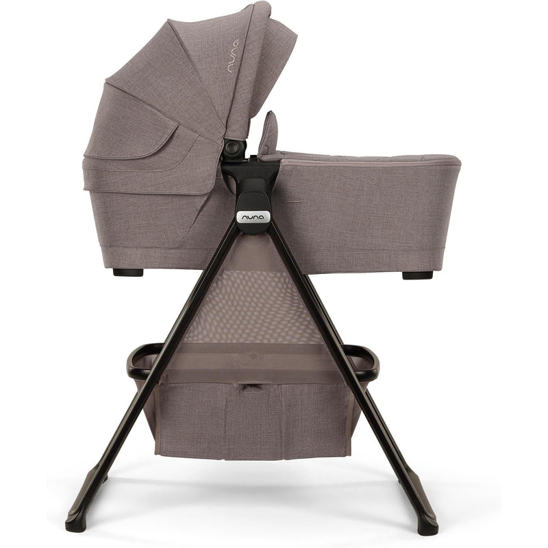 Load image into Gallery viewer, Nuna x BMW SWIV &amp; TRIV Series Bassinet + Stand
