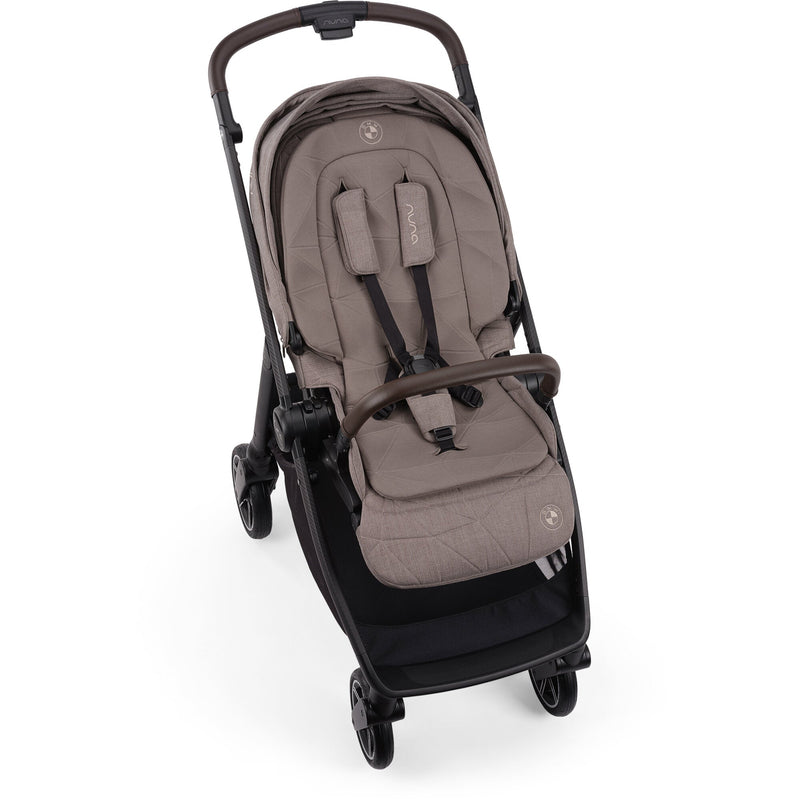 Load image into Gallery viewer, Nuna x BMW SWIV Stroller
