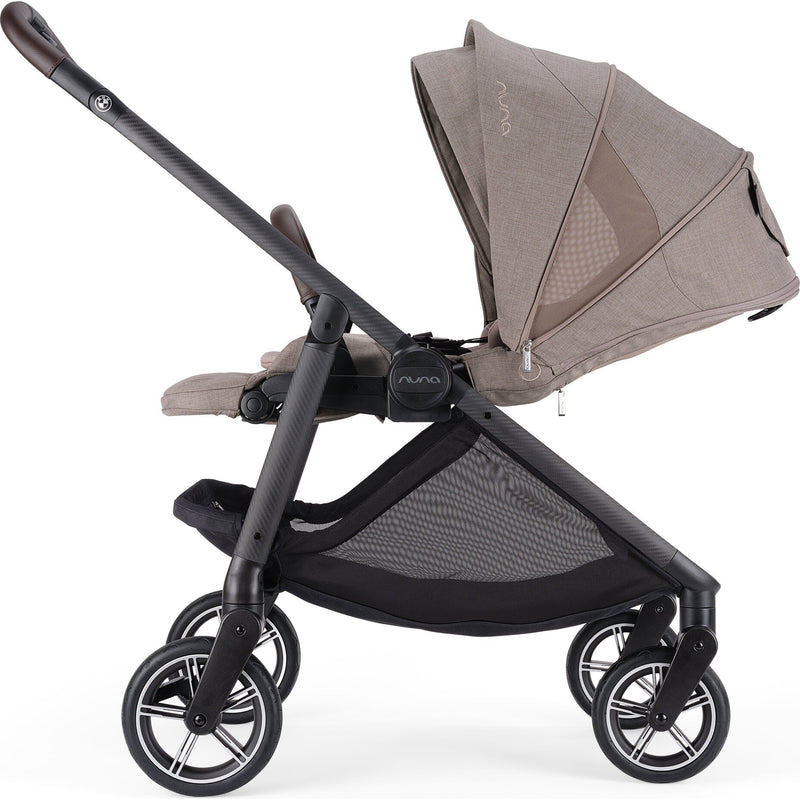 Load image into Gallery viewer, Nuna x BMW SWIV Stroller
