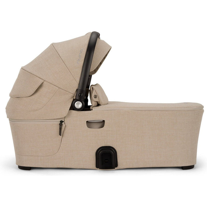 Load image into Gallery viewer, Nuna Demi Next Bassinet + Stand
