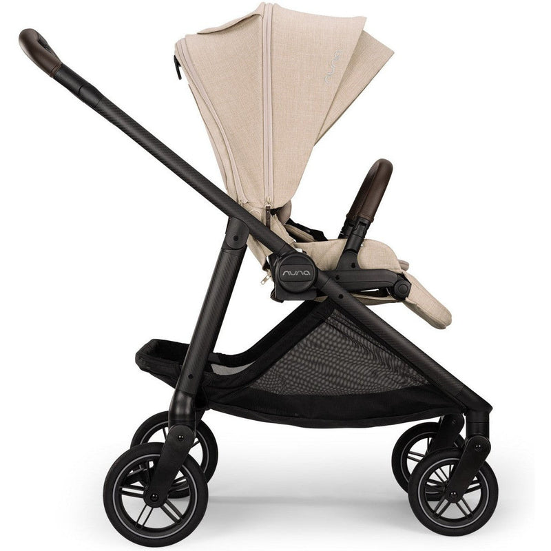 Load image into Gallery viewer, Nuna Swiv Stroller
