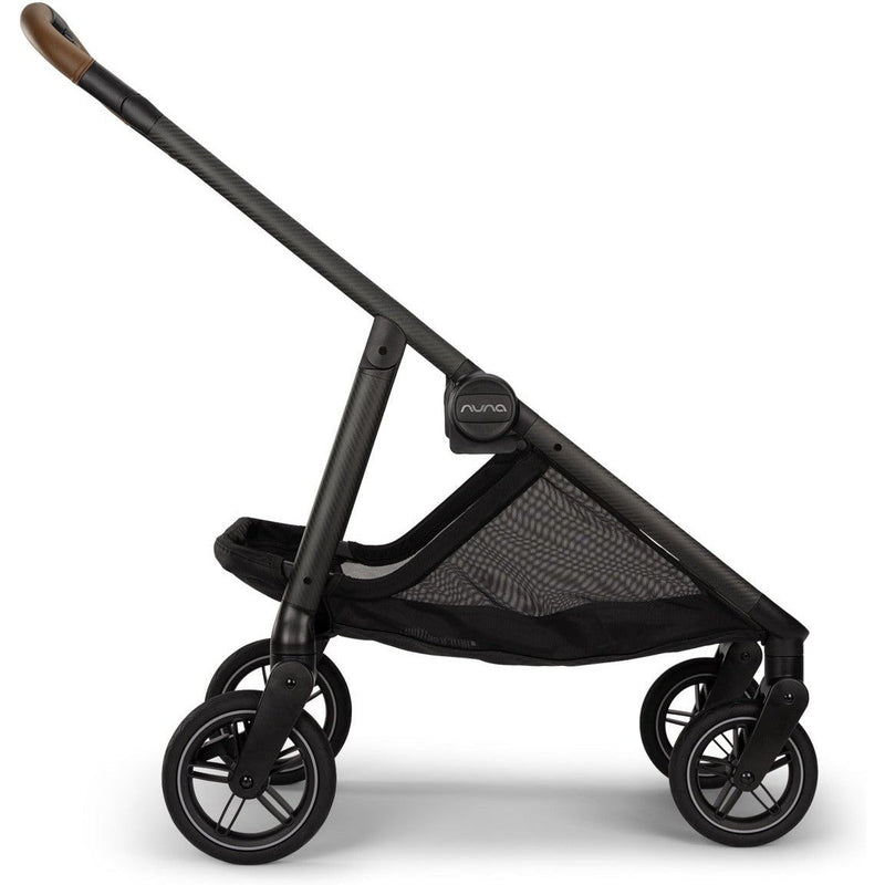 Load image into Gallery viewer, Nuna Swiv Stroller
