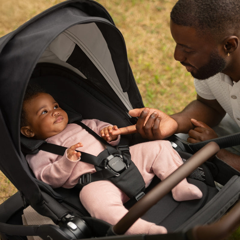 Load image into Gallery viewer, Nuna TRIV LX + PIPA Urbn Travel System
