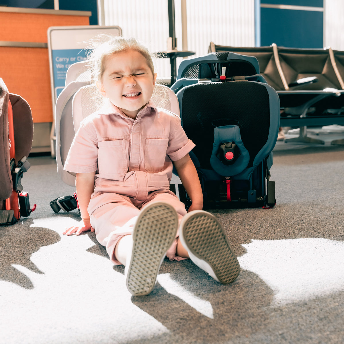 WAYB Pico Travel Car Seat