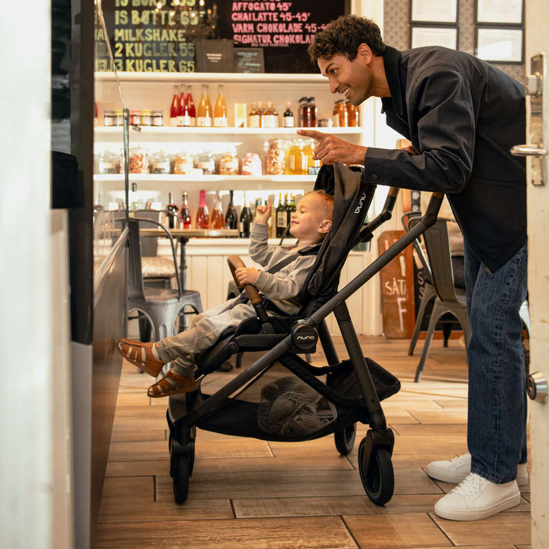 Load image into Gallery viewer, Nuna Swiv Stroller
