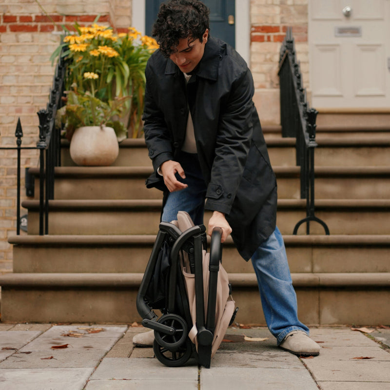 Load image into Gallery viewer, Silver Cross Nia Compact Travel Stroller | COMING SOON!
