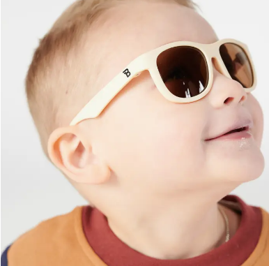 Load image into Gallery viewer, Babiators Navigator Sunglasses - Sweet Cream
