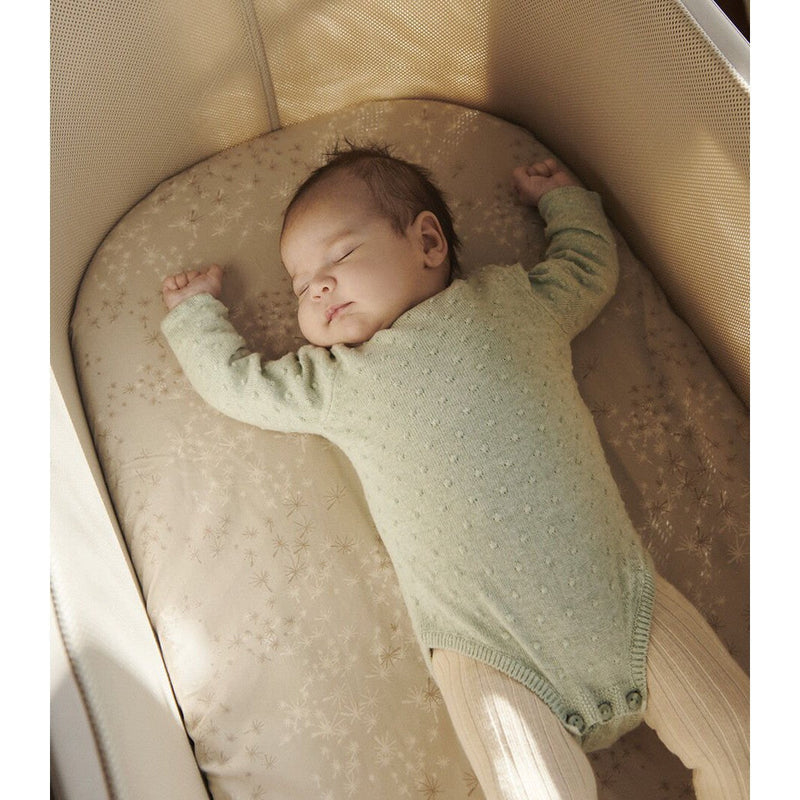 Load image into Gallery viewer, Stokke Snoozi Bassinet
