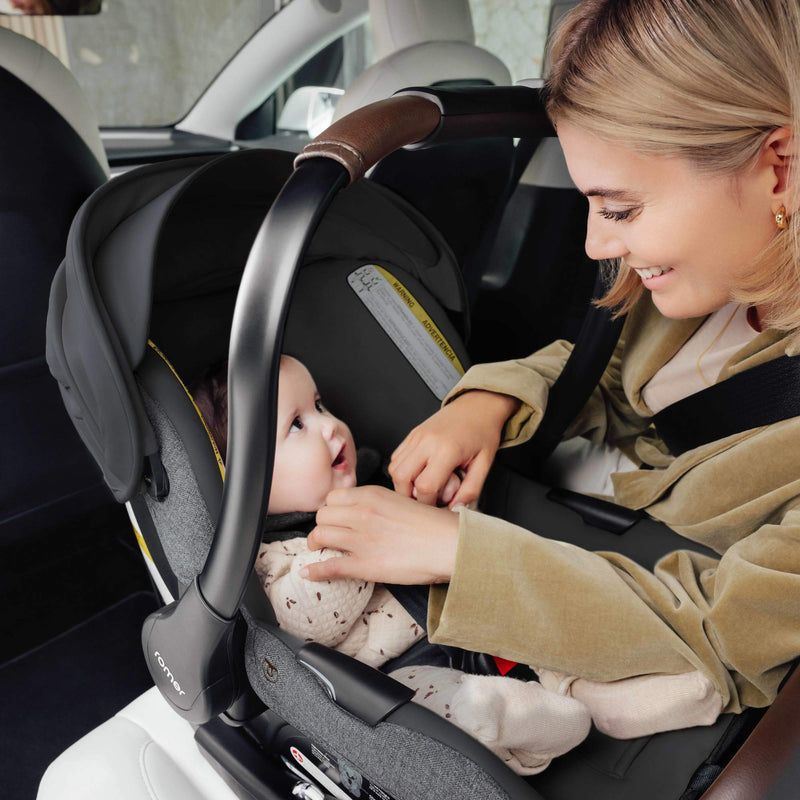 Load image into Gallery viewer, Romer Juni Infant Car Seat + Tura Stroller Travel System

