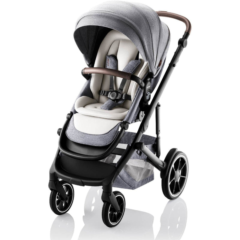 Load image into Gallery viewer, Romer Tura Stroller
