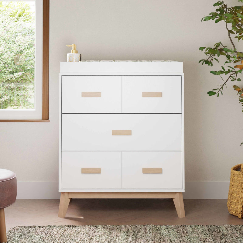 Load image into Gallery viewer, Babyletto Scoot 3-Drawer Changer Dresser with Removable Changing Tray
