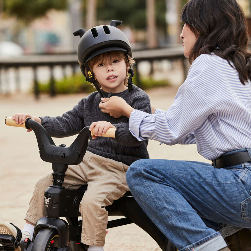 Load image into Gallery viewer, Liki Helmet
