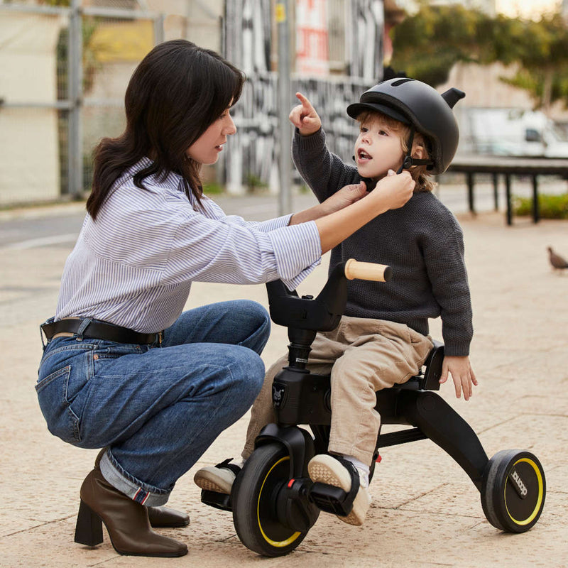 Load image into Gallery viewer, Liki Helmet
