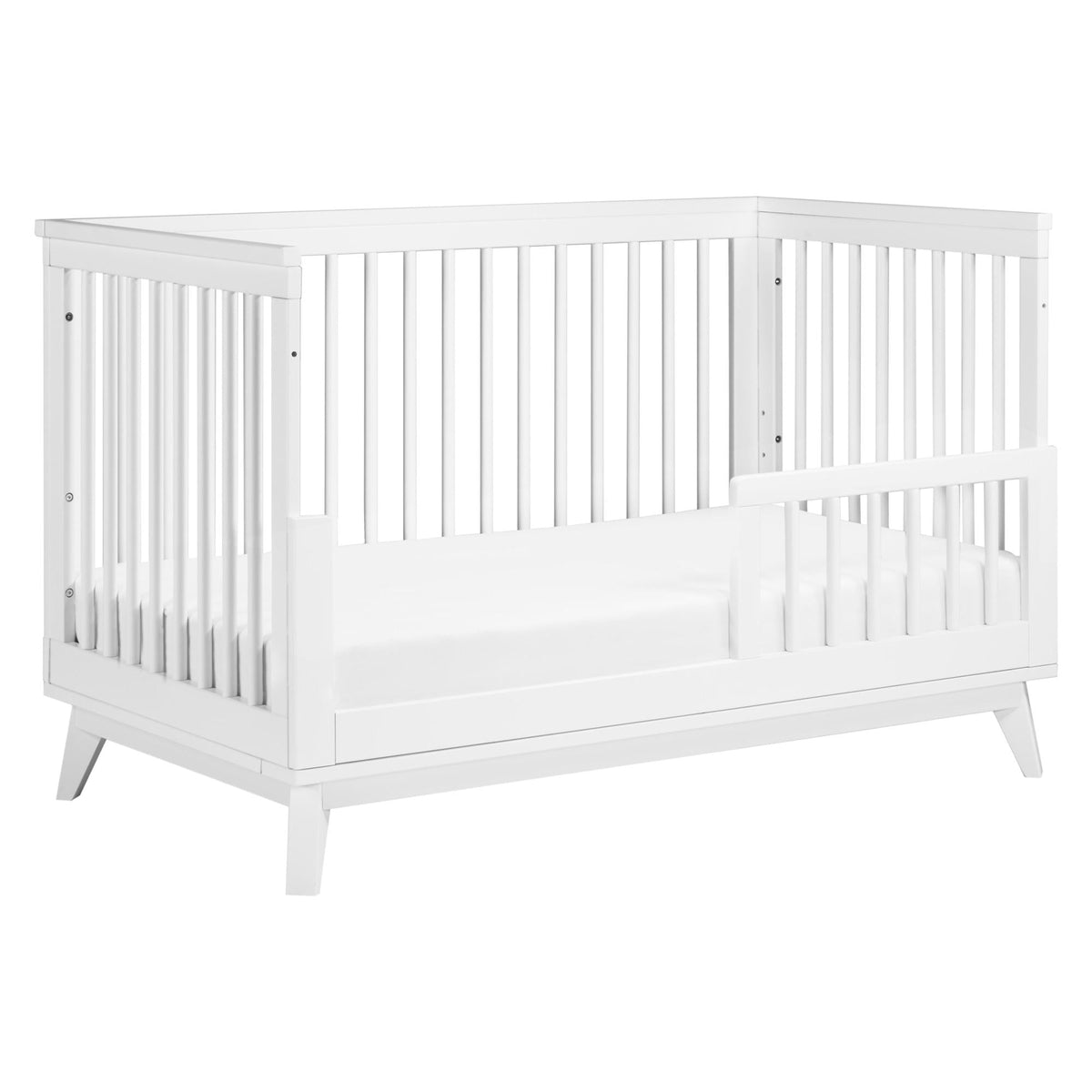 Babyletto Scoot 3-in-1 Convertible Crib with Toddler Bed Conversion Kit (Copy)