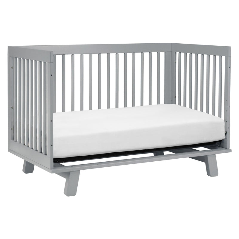 Load image into Gallery viewer, Babyletto Hudson 3-in-1 Convertible Crib with Toddler Bed Conversion Kit
