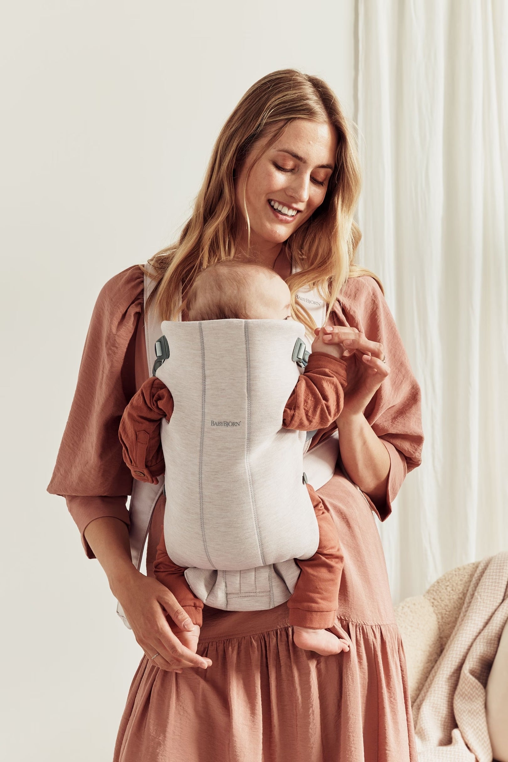 BabyBjörn Carrier Mini Light Beige 3D Jersey