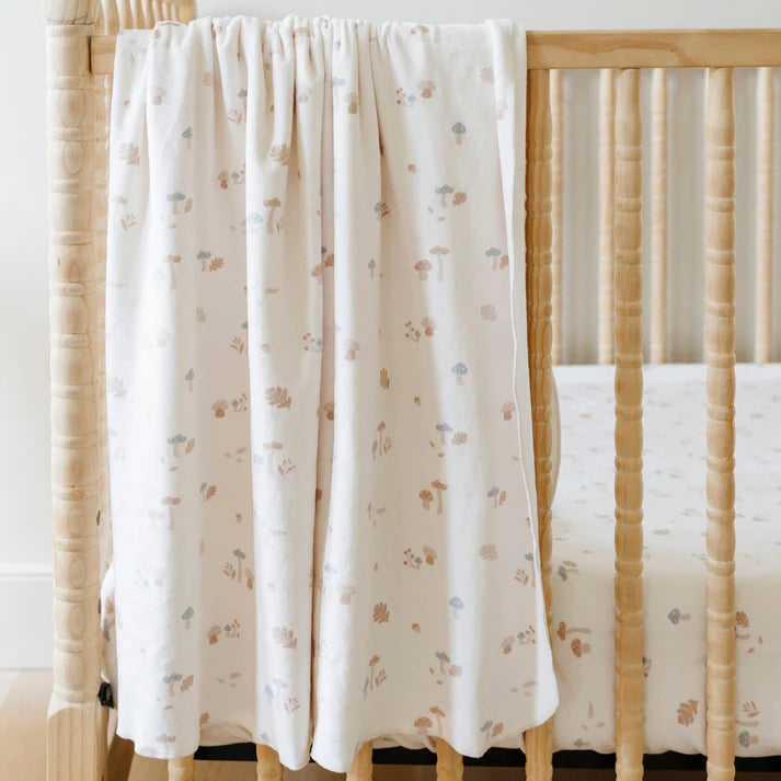 Saranoni Minky Stretch Swaddle Blanket Mushroom